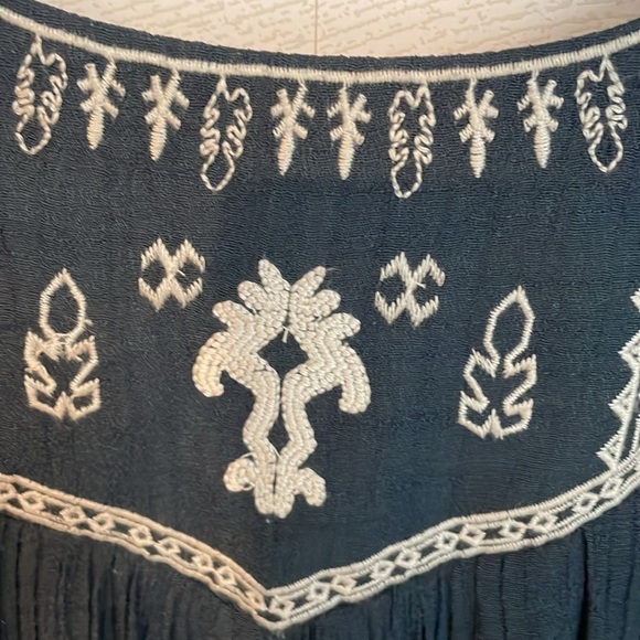 Papillon Women's Embroidered boho gauzy lined open back baggy dress size M‎ - Picture 4 of 8